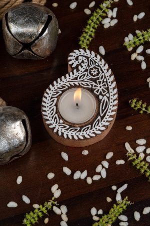 Handcrafted Sheesham Wood Block Lea Lights Holder - Pallava