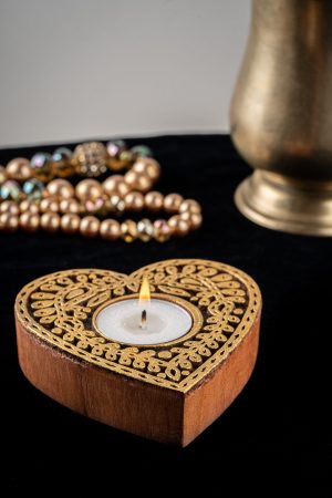 Handcrafted Sheesham Wood Block Lea Lights Holder - Hriadai