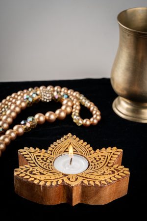 Handcrafted Sheesham Wood Block Lea Lights Holder - Patram