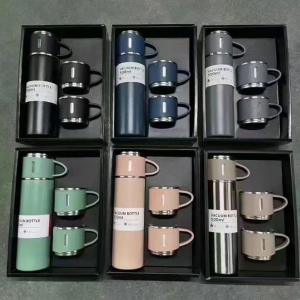 Double Wall Stainless Steel Thermo 500ml Vacuum Insulated Bottle with Cup Set