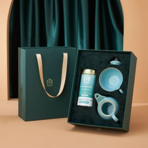 CNR HOUSE OF LUXURY TEAS