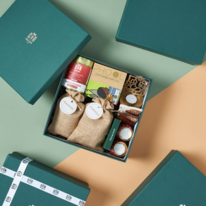CNR Cocktail Hamper